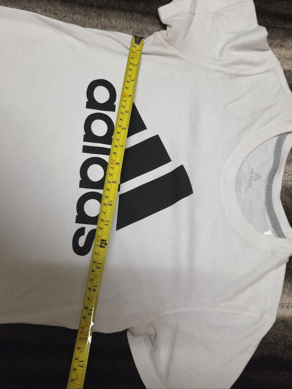 adidas Tee Size S - Picture 4 of 7